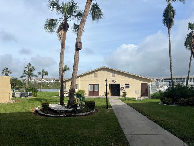 3783 LAKE BAYSHORE DRIVE H404, Bradenton, FL 34205