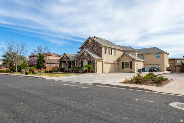 325 W RIVER WILLOW LN LN, Washington, UT 84780