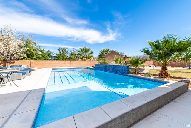 325 W RIVER WILLOW LN LN, Washington, UT 84780