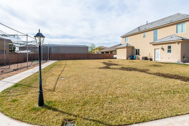 325 W RIVER WILLOW LN LN, Washington, UT 84780