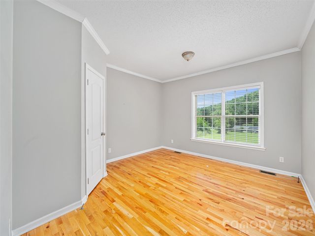 1470 Bear Creek Road, Bakersville, NC 28705