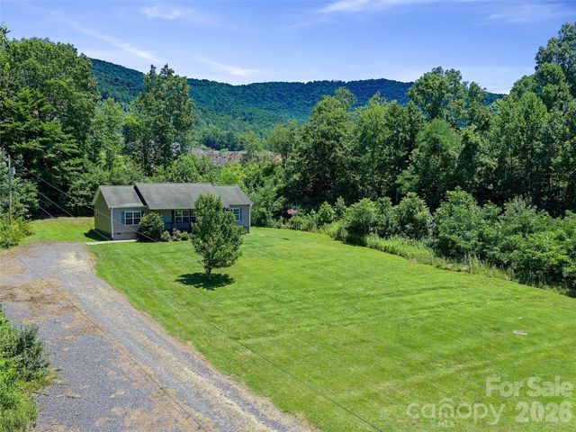 1470 Bear Creek Road, Bakersville, NC 28705