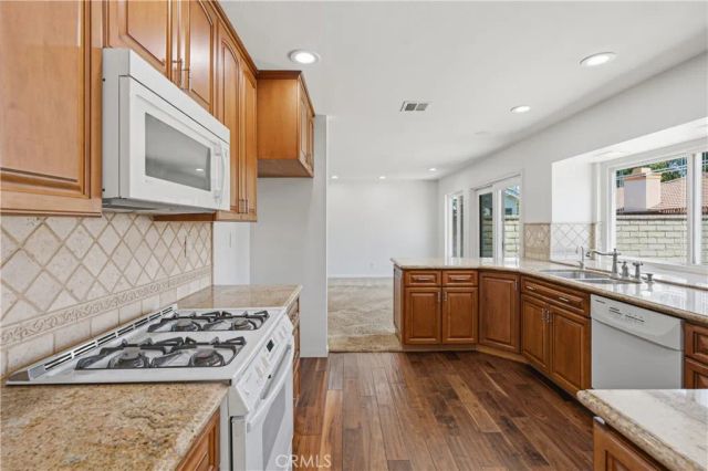 26060 Sombras Court, Valencia, CA 91355