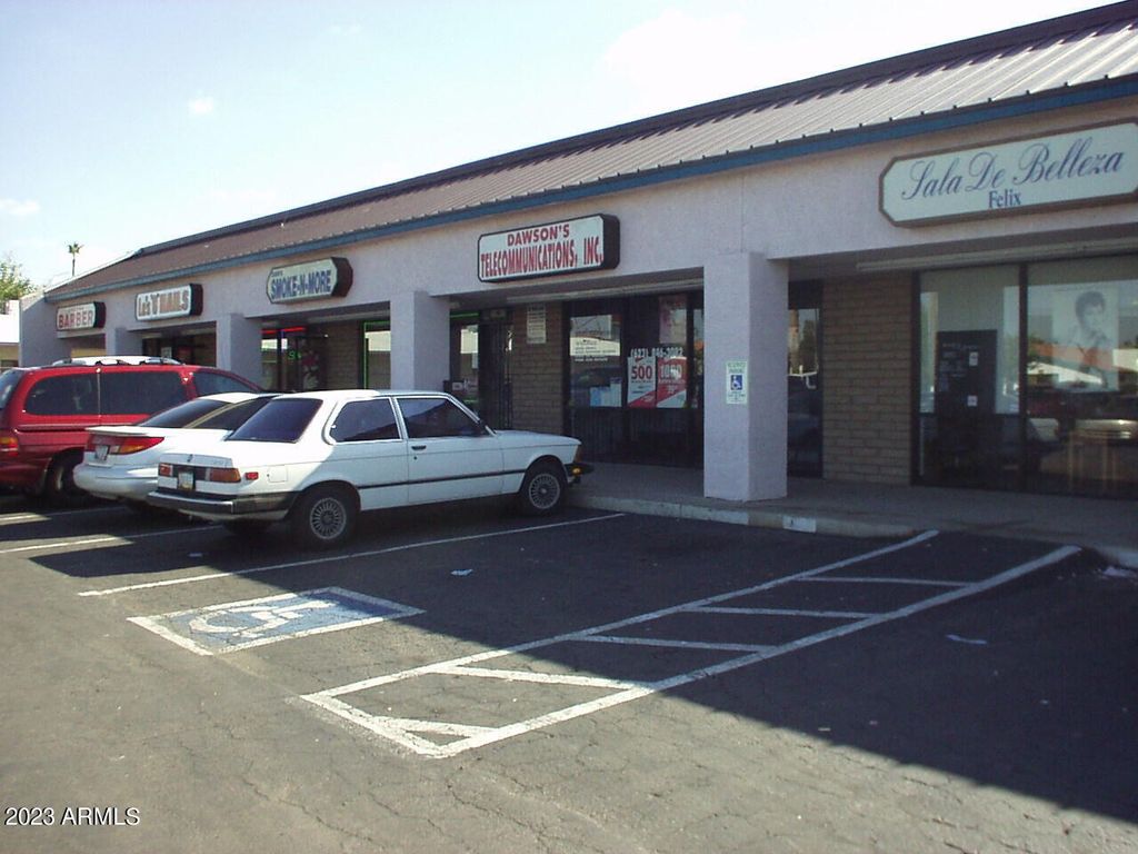 8225 W INDIAN SCHOOL Road, Phoenix, AZ 85033 — photo 4