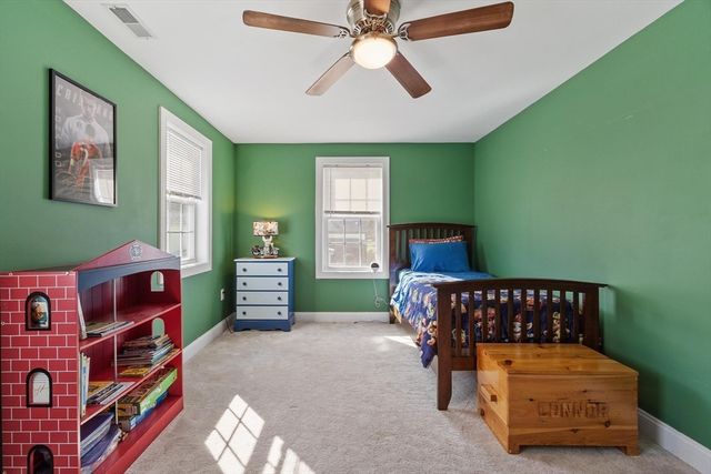 19 Third St, Westford, MA 01886