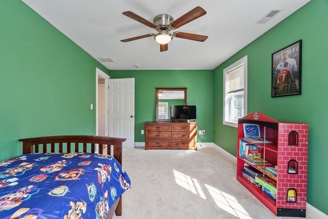 19 Third St, Westford, MA 01886