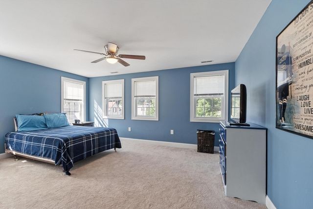 19 Third St, Westford, MA 01886