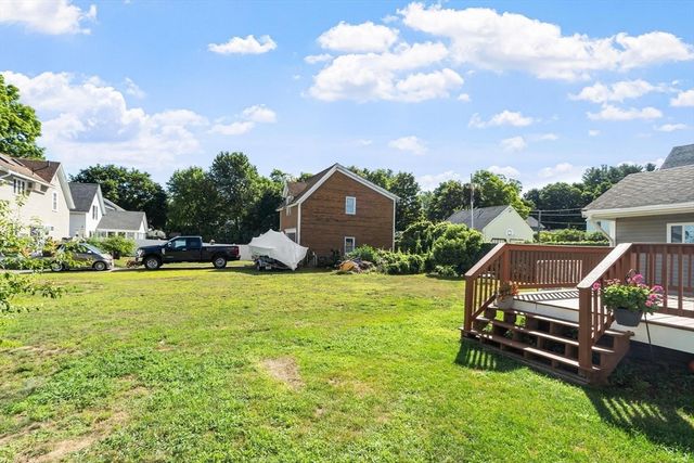 19 Third St, Westford, MA 01886