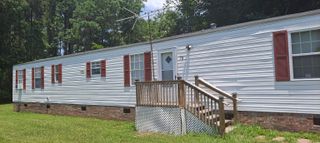75 Page Ln., Pawleys Island, SC 29585