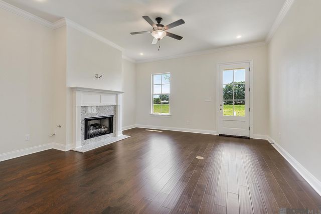 15241 Hazelwood Ct, Prairieville, LA 70769