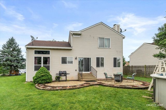 941 Taralon Trail, Lake In The Hills, IL 60156