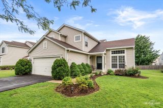 941 Taralon Trail, Lake In The Hills, IL 60156