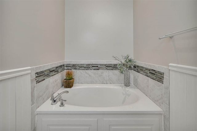 168 Harbor Pointe Drive, Brunswick, GA 31523