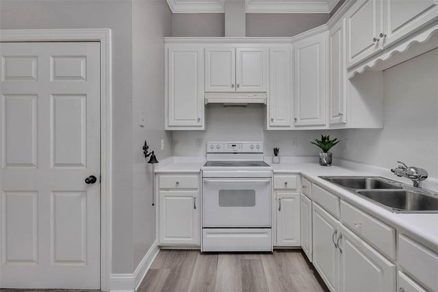 168 Harbor Pointe Drive, Brunswick, GA 31523