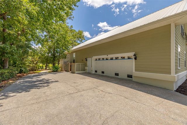 168 Harbor Pointe Drive, Brunswick, GA 31523