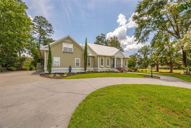 168 Harbor Pointe Drive, Brunswick, GA 31523