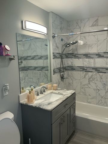 135 College St, Springfield, MA 01109
