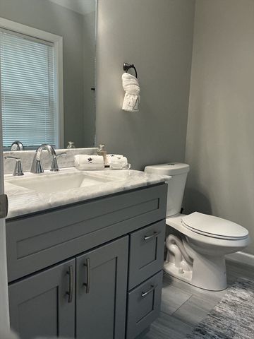 135 College St, Springfield, MA 01109