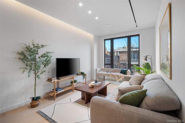 108-15 72nd Avenue 4A, Forest Hills, NY 11375