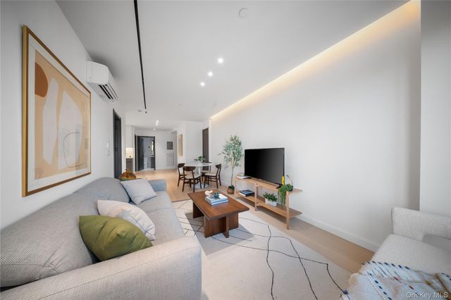 108-15 72nd Avenue 4A, Forest Hills, NY 11375