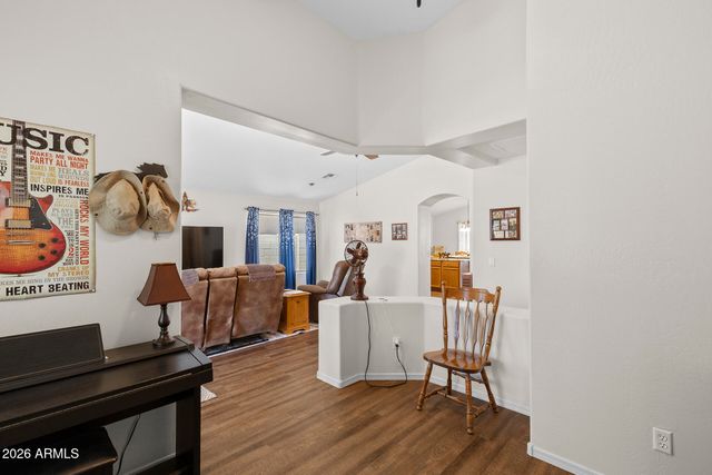 25542 W PIONEER Street, Buckeye, AZ 85326