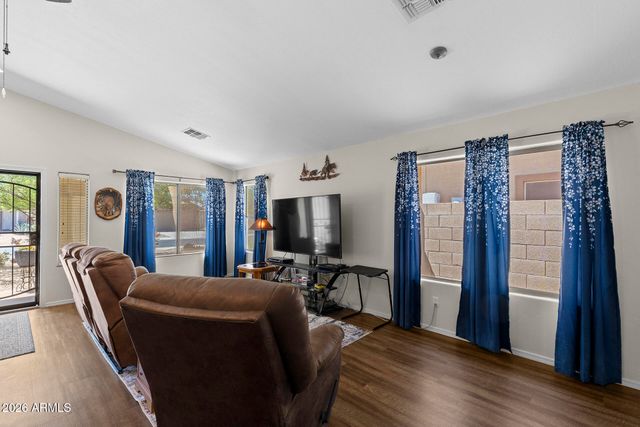 25542 W PIONEER Street, Buckeye, AZ 85326
