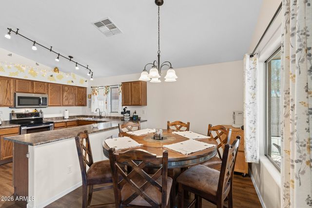 25542 W PIONEER Street, Buckeye, AZ 85326