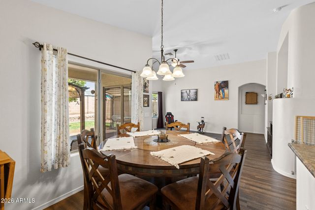 25542 W PIONEER Street, Buckeye, AZ 85326