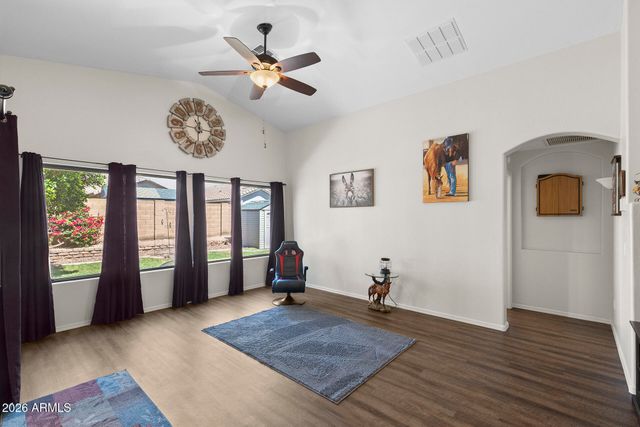 25542 W PIONEER Street, Buckeye, AZ 85326