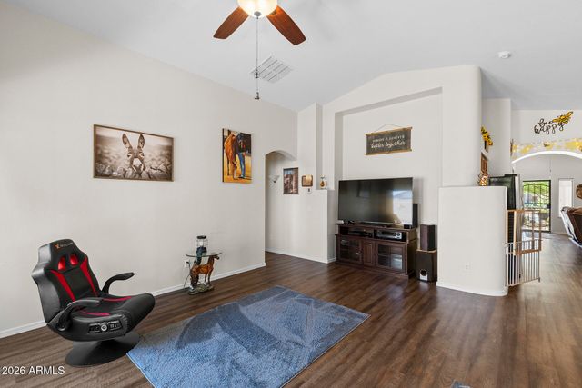 25542 W PIONEER Street, Buckeye, AZ 85326