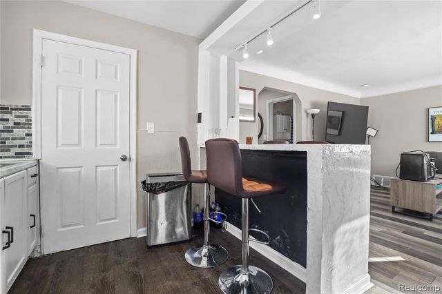 1778 Russell Avenue, Lincoln Park, MI 48146