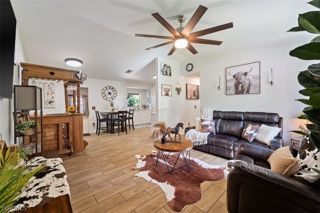 470 Kara Lynn CT, Labelle, FL 33935