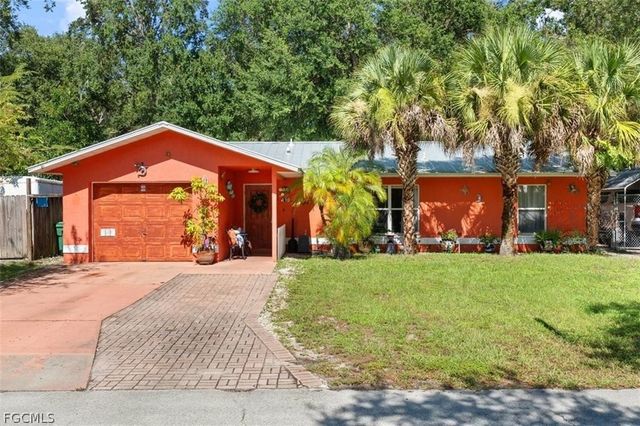 470 Kara Lynn CT, Labelle, FL 33935