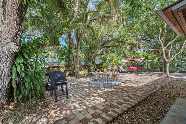 470 Kara Lynn CT, Labelle, FL 33935