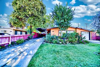 2250 La Jolla Dr, Stockton, CA 95204