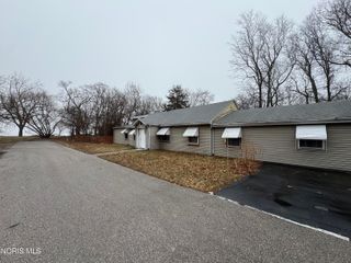 2046 Duchesse Drive, Oregon, OH 43616