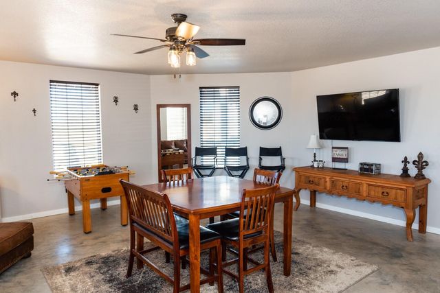792 County Road 4945, Leonard, TX 75452
