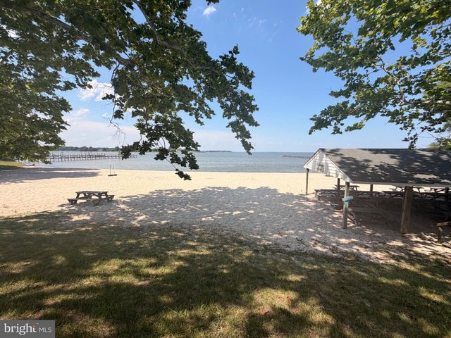 59 W POTOMAC DR, Colonial Beach, VA 22443