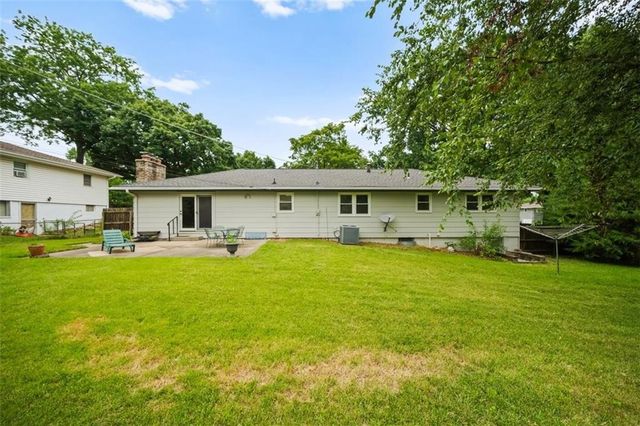 1601 77th Street, Kansas City, MO 64118