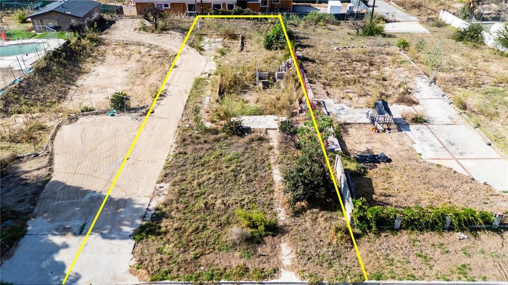 226 E Las Flores Drive, Altadena, CA 91001 — photo 5
