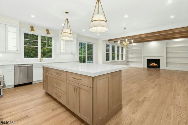155 Dogwood Ln, Berkeley Heights Twp., NJ 07922