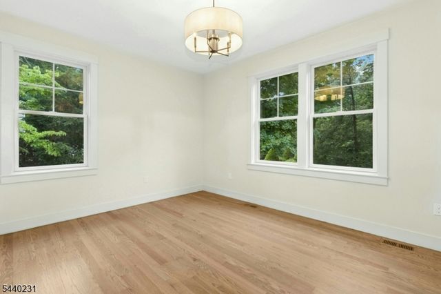 155 Dogwood Ln, Berkeley Heights Twp., NJ 07922
