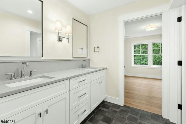 155 Dogwood Ln, Berkeley Heights Twp., NJ 07922