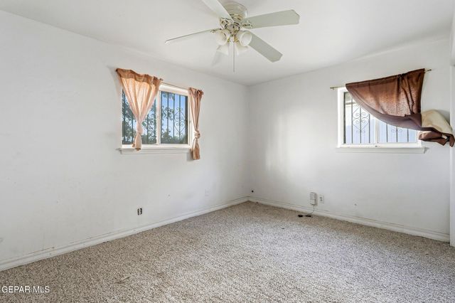 5852 STURGEON Drive, El Paso, TX 79924