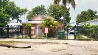 683 NW 30th St, Miami, FL 33127
