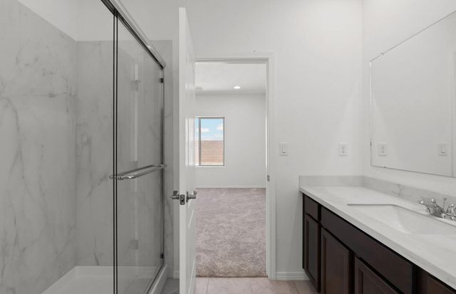 253 Spectrum Avenue SW, Rio Rancho, NM 87124