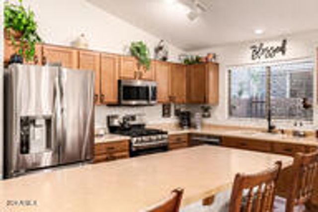 2348 E VISTOSO VILLAGE Place, Oro Valley, AZ 85755