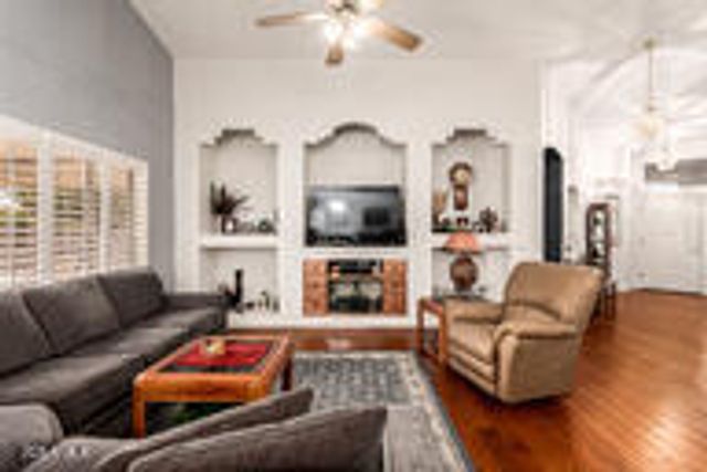 2348 E VISTOSO VILLAGE Place, Oro Valley, AZ 85755