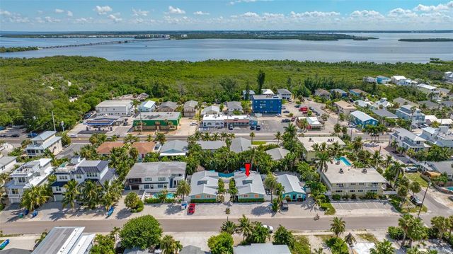 3007 AVENUE E B, Bradenton Beach, FL 34217