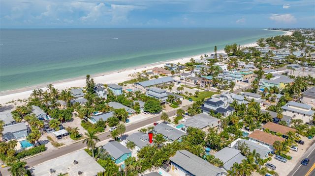 3007 AVENUE E B, Bradenton Beach, FL 34217